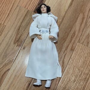 Princess Leia Organa Star Wars Action Figure with Belt